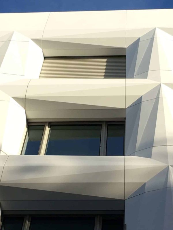 2017 - 54 Rue de Londres - Paris (1)