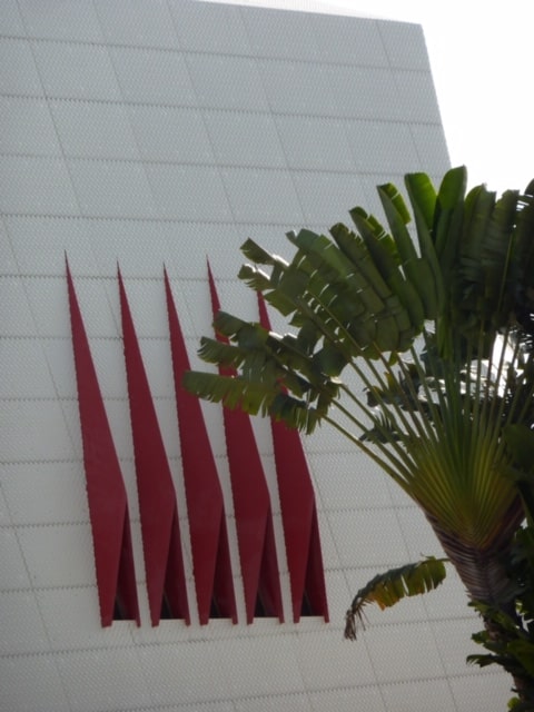 2009 - Palais des Congrès - Abidjan Côte d'Ivoire 9000m² - 1ère façade - Architecte Fakhoury (4)